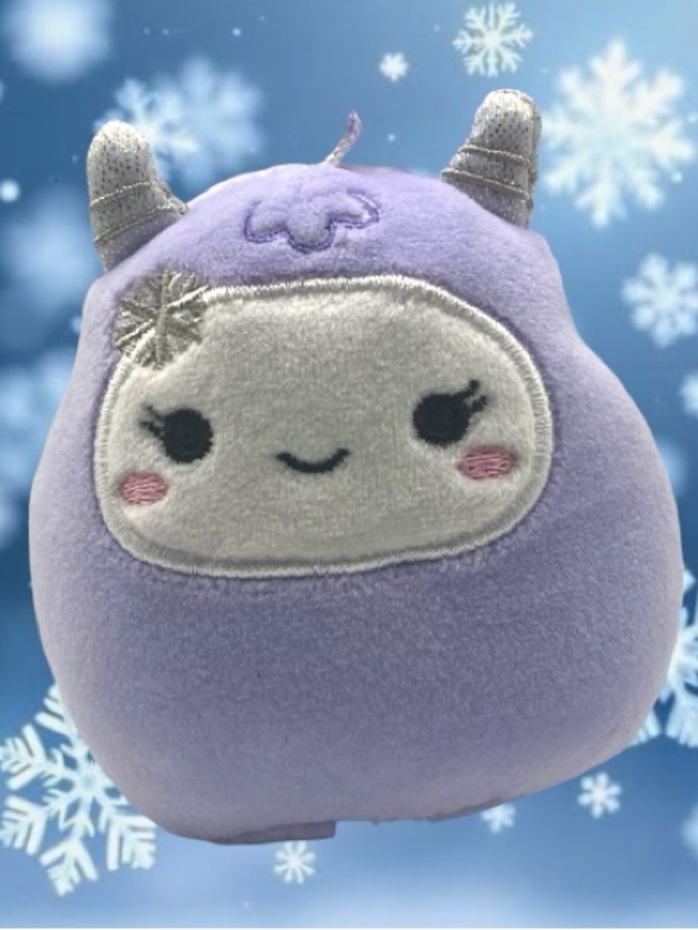 Squishmallows  Lunasha The Yeti 3.5” Clip On Soft Plush Toy Lilac